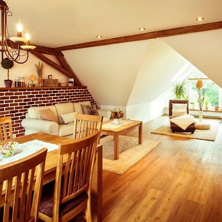 Ferienwohnung Im Schlossgarten Herbsleben Bagian luar foto