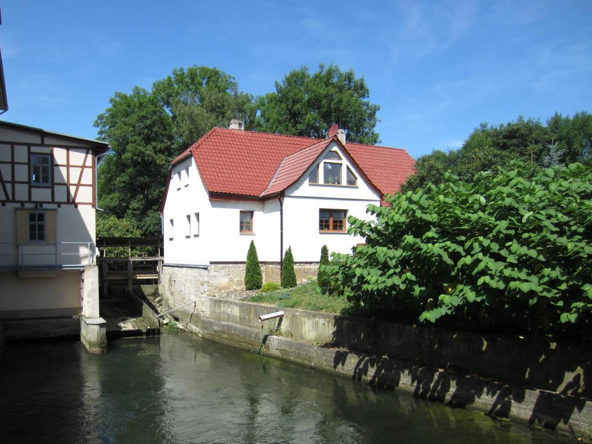 Ferienwohnung Im Schlossgarten Herbsleben Bagian luar foto