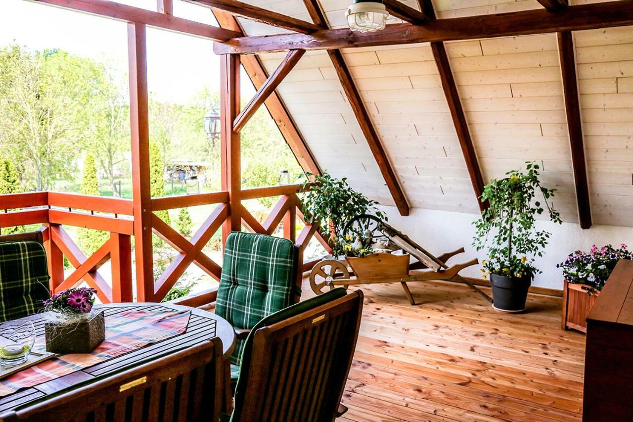 Ferienwohnung Im Schlossgarten Herbsleben Bagian luar foto