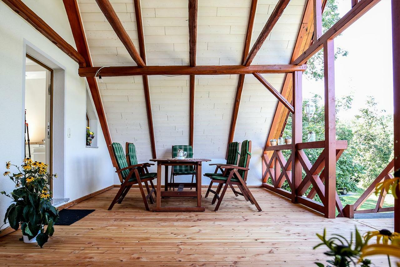 Ferienwohnung Im Schlossgarten Herbsleben Bagian luar foto